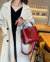 Bolsa de balde feminina